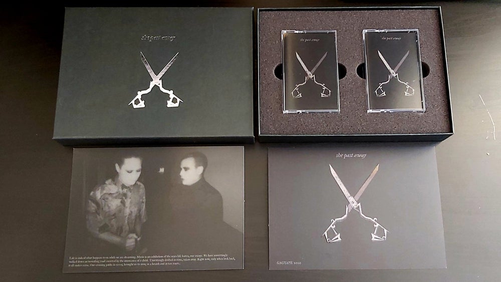 She Past Away "X"